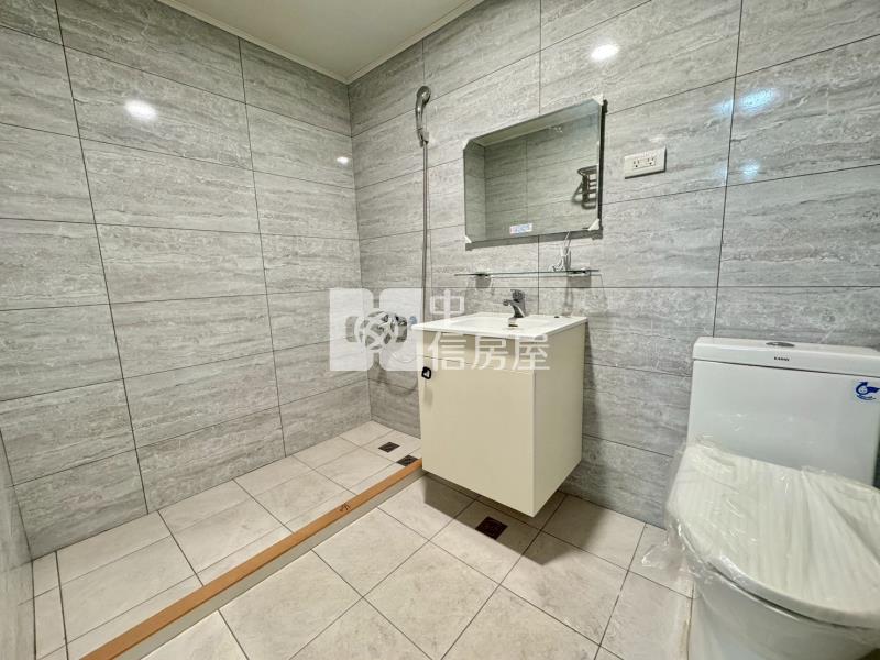 潭子大第矽品商圈大三房+車位房屋室內格局與周邊環境