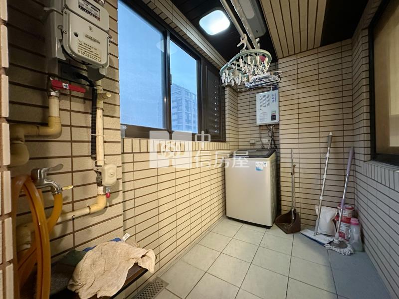 桃園火車站精美裝潢三房車房屋室內格局與周邊環境