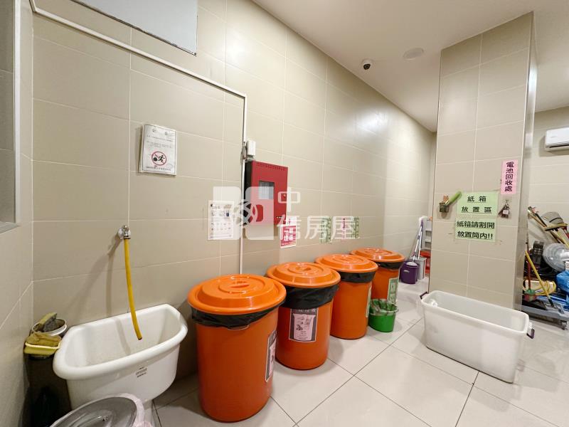 桃園火車站精美裝潢三房車房屋室內格局與周邊環境