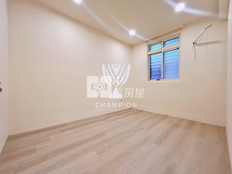 【冠軍】調和美裝三房二樓房屋室內格局與周邊環境