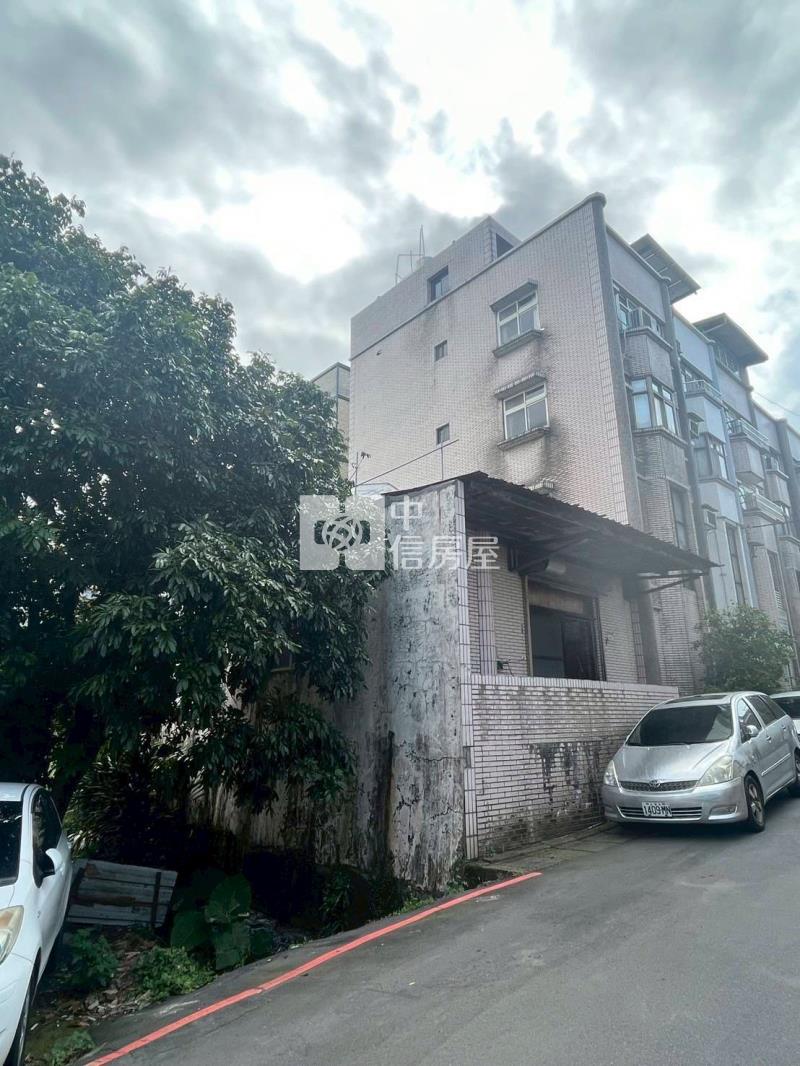 龍潭民生路邊間透天房屋室內格局與周邊環境