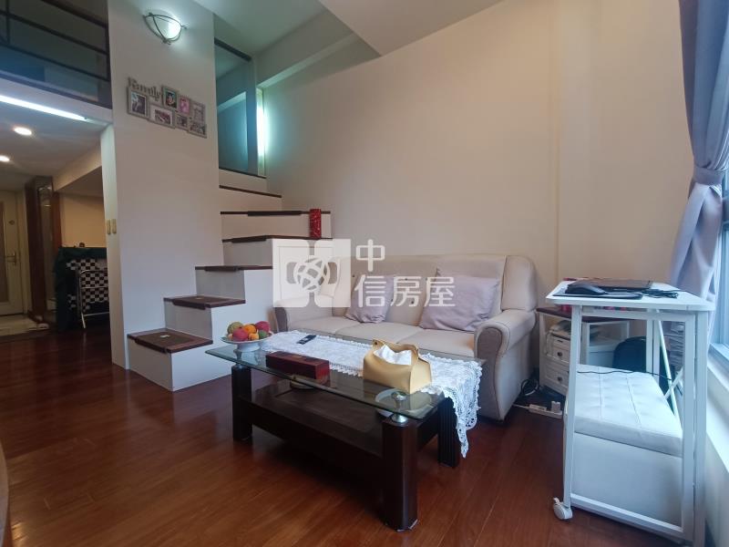 【奔馳】爵仕堡優質套房房屋室內格局與周邊環境