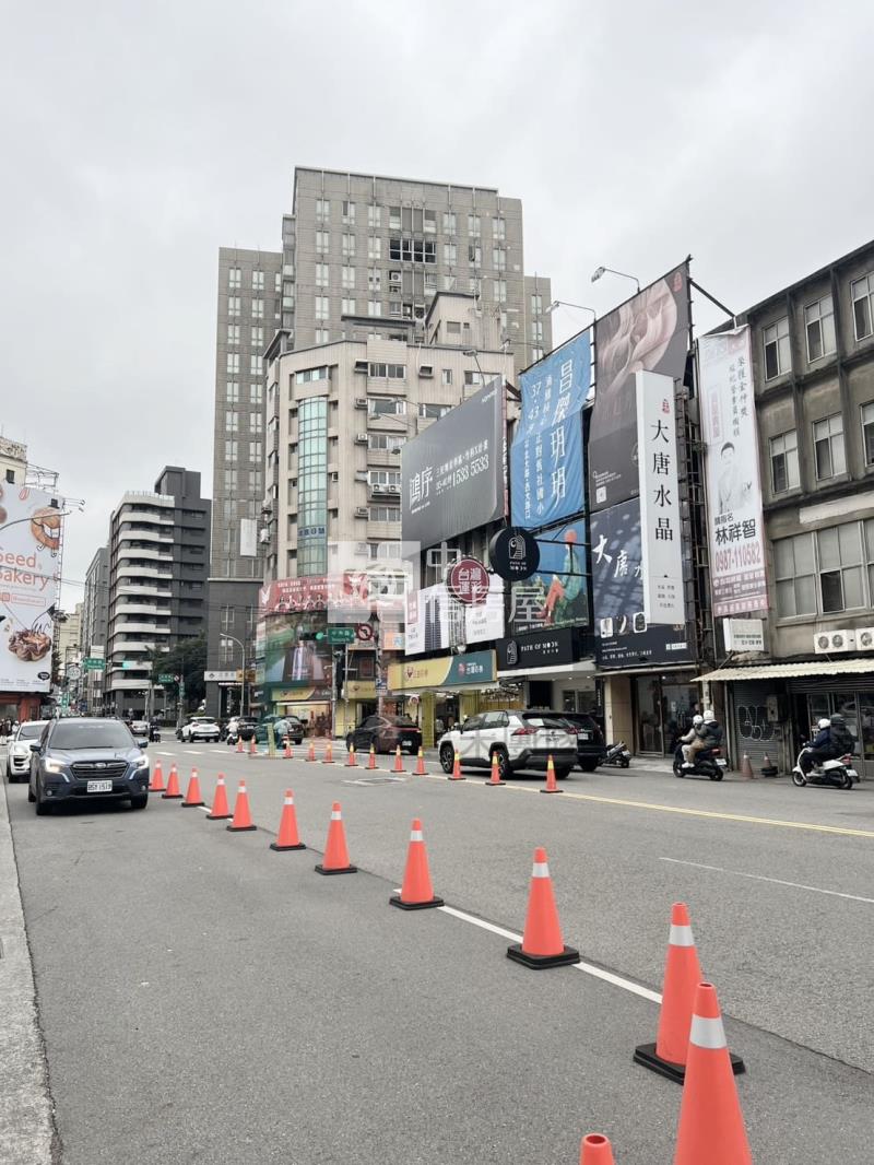 【豐禾】正巨城百貨透天店面房屋室內格局與周邊環境