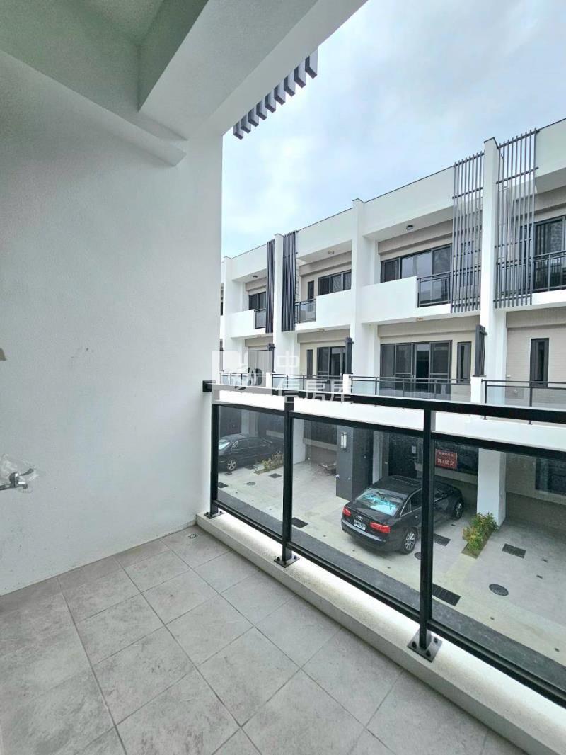 怡華天外天5期房屋室內格局與周邊環境