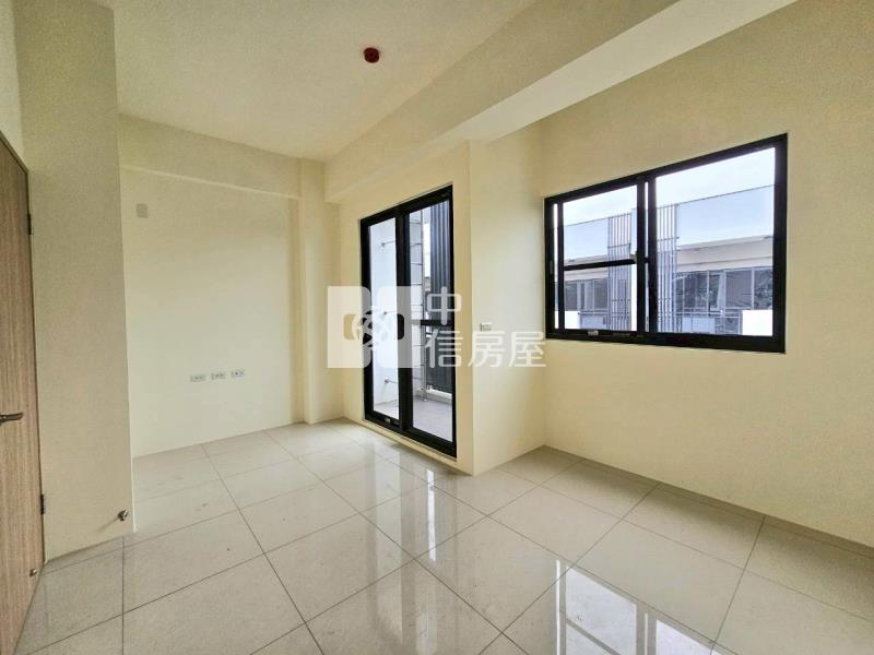 怡華天外天5期房屋室內格局與周邊環境