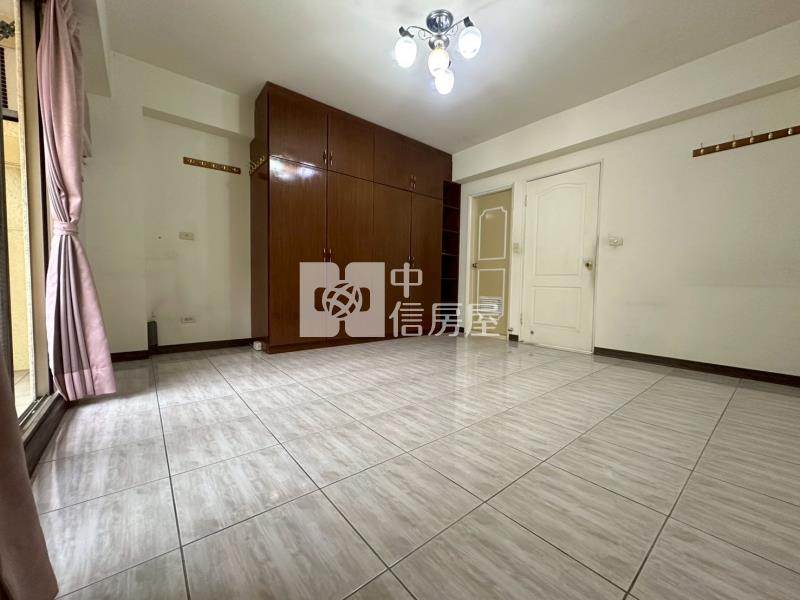 樹仁商圈清優社區雙車別墅房屋室內格局與周邊環境