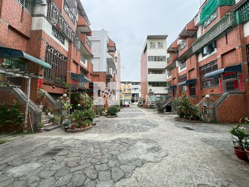 樹仁商圈清優社區雙車別墅房屋室內格局與周邊環境