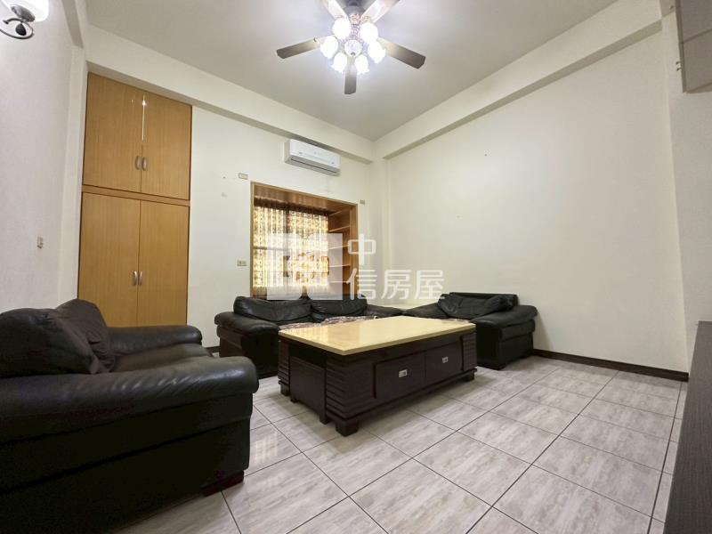 樹仁商圈清優社區雙車別墅房屋室內格局與周邊環境