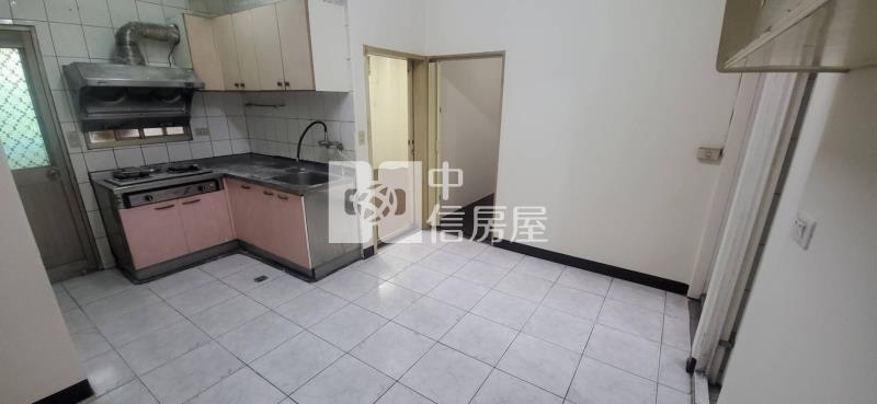 龍岡美3房房屋室內格局與周邊環境