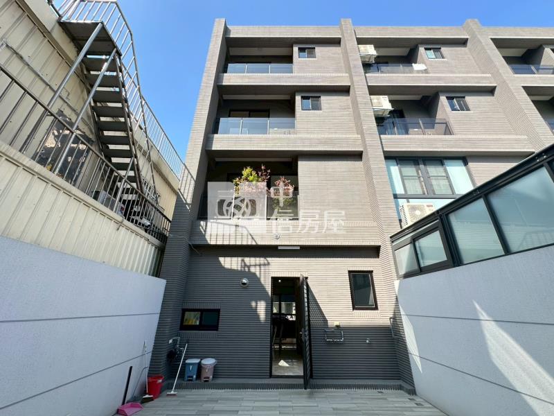 太平長億豪華大地坪大面寬電梯別墅房屋室內格局與周邊環境