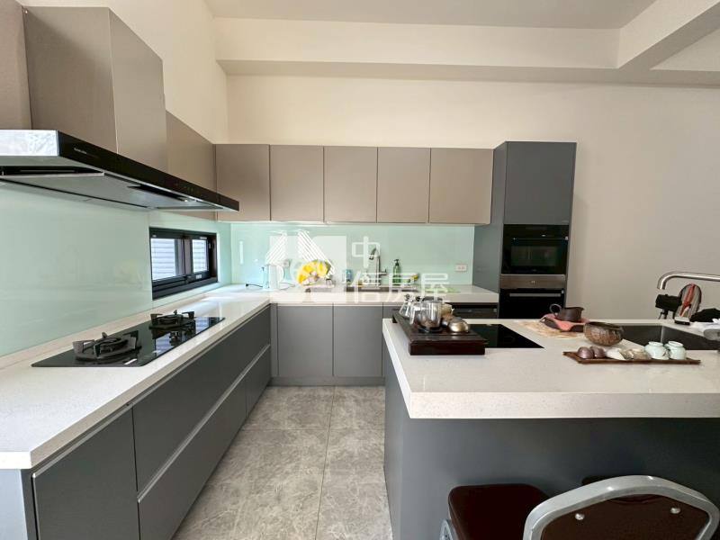 太平長億豪華大地坪大面寬電梯別墅房屋室內格局與周邊環境