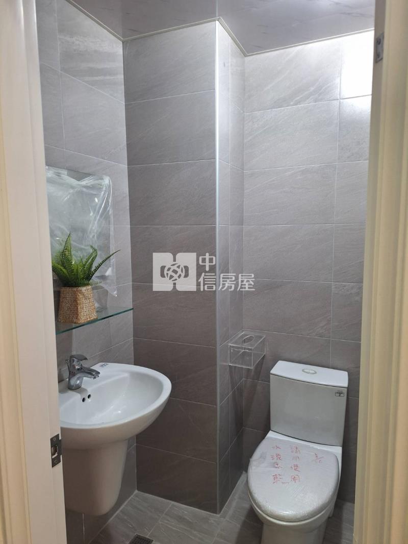 屏東市廣東路頂樓景觀套房房屋室內格局與周邊環境