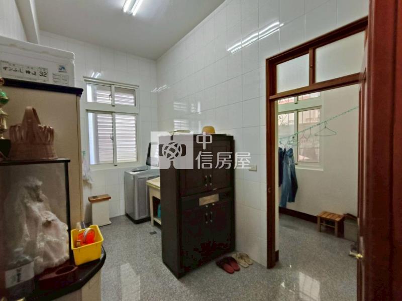 鶴岡臨路田園別墅房屋室內格局與周邊環境