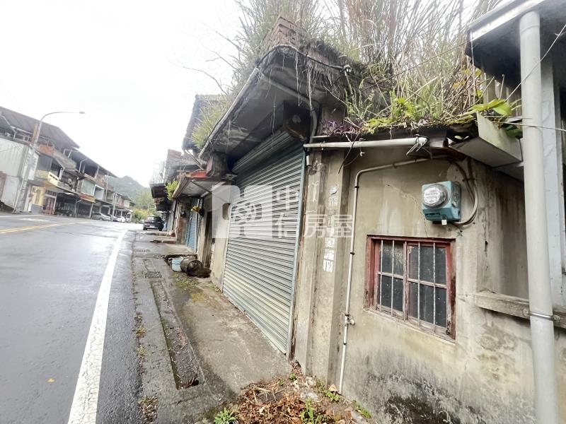 南庄田美丙建透天送林地房屋室內格局與周邊環境