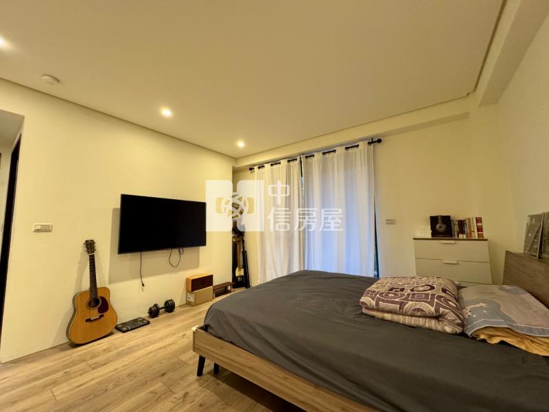 綠建築【深耕12】百坪電梯豪宅別墅房屋室內格局與周邊環境