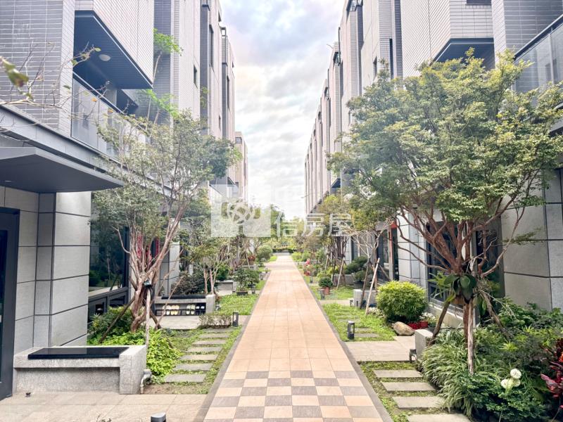 綠建築【深耕12】百坪電梯豪宅別墅房屋室內格局與周邊環境