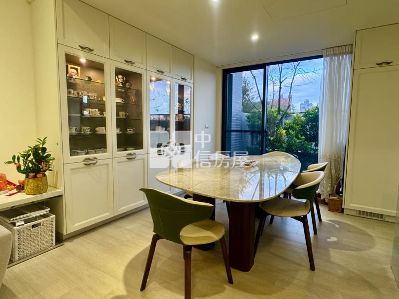 綠建築【深耕12】百坪電梯豪宅別墅房屋室內格局與周邊環境