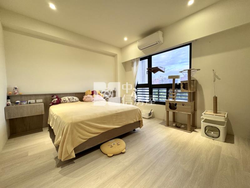 綠建築【深耕12】百坪電梯豪宅別墅房屋室內格局與周邊環境