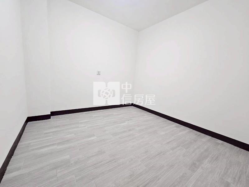 佳里市中心5房整新車墅房屋室內格局與周邊環境