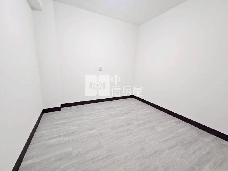 佳里市中心5房整新車墅房屋室內格局與周邊環境