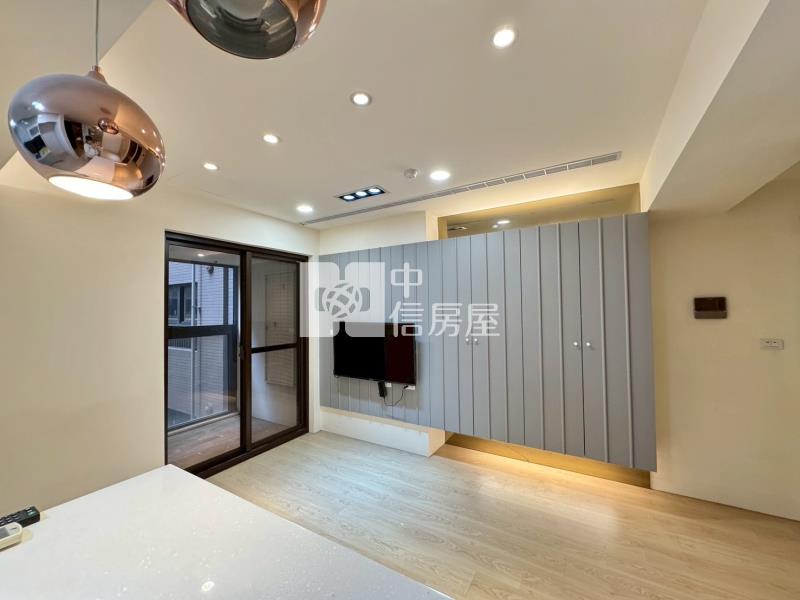 勝美築精裝兩房平車房屋室內格局與周邊環境