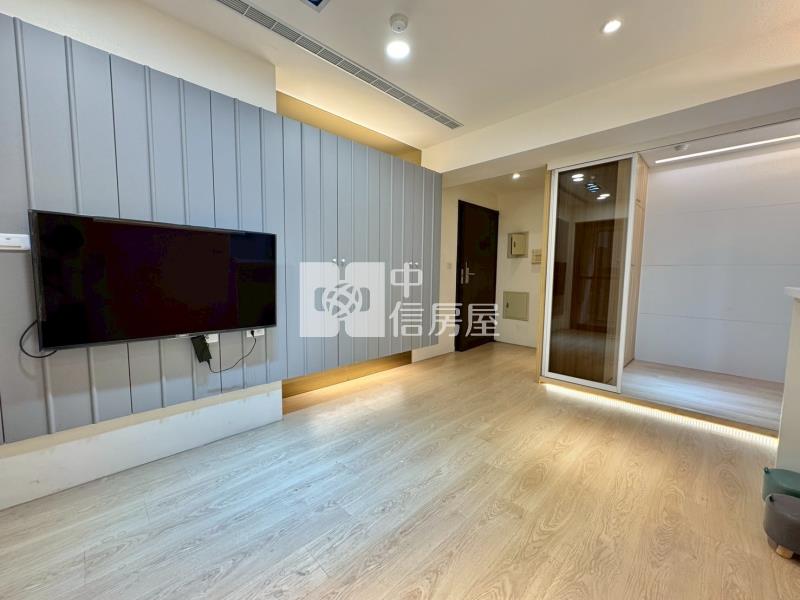 勝美築精裝兩房平車房屋室內格局與周邊環境