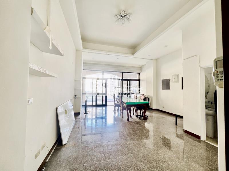 獨家東區震後角間大別墅房屋室內格局與周邊環境