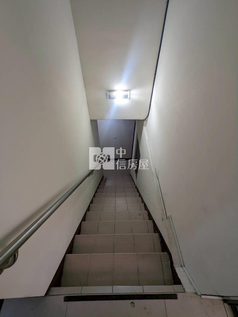 一中商圈五房收租透套房屋室內格局與周邊環境