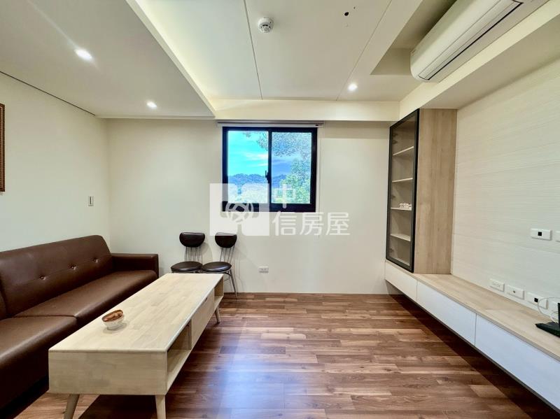 軍功慈濟商圈|輕屋齡五房孝親墅房屋室內格局與周邊環境