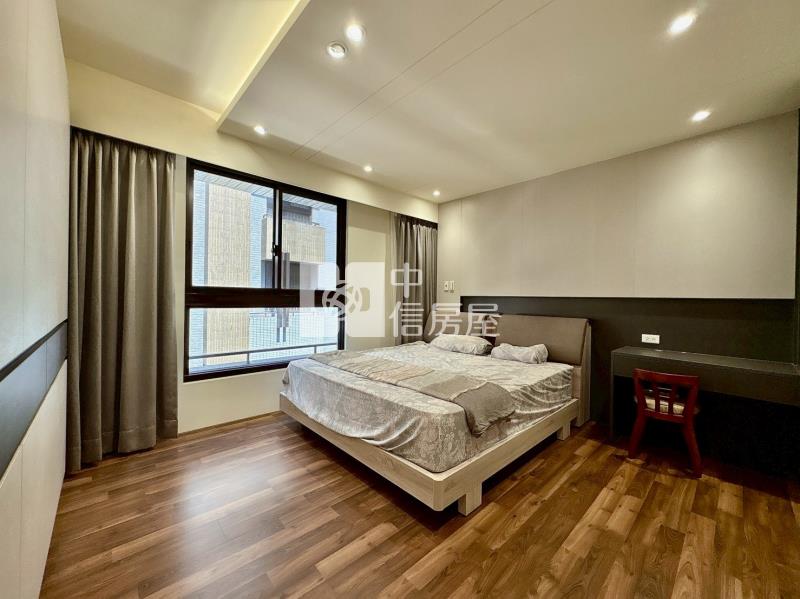 軍功慈濟商圈|輕屋齡五房孝親墅房屋室內格局與周邊環境