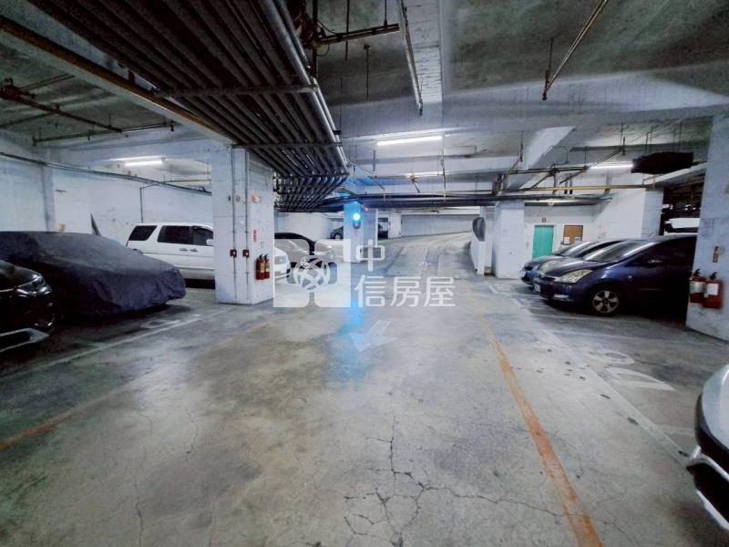 復華商圈精美樓中樓三房平車房屋室內格局與周邊環境