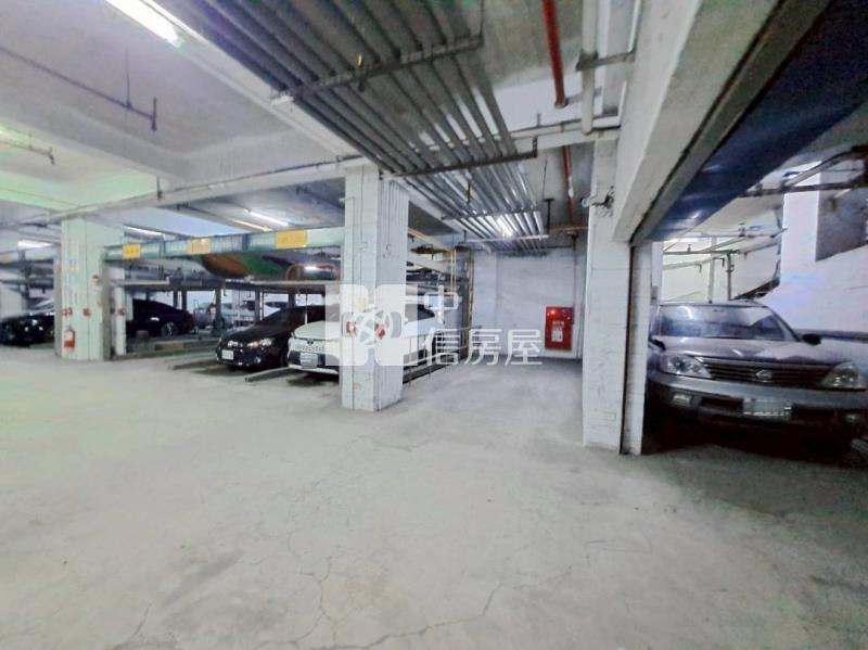 復華商圈精美樓中樓三房平車房屋室內格局與周邊環境