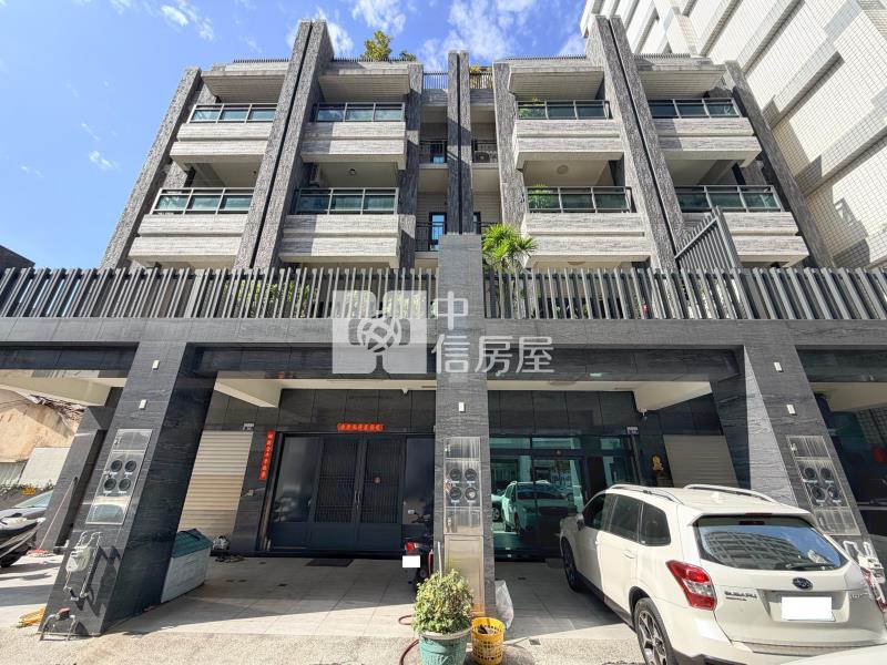 新平國小20米路電梯透店房屋室內格局與周邊環境