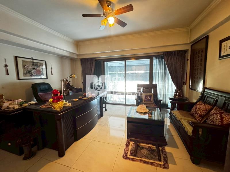 南屯豐樂公園旁增值樓店+車位可加購房屋室內格局與周邊環境