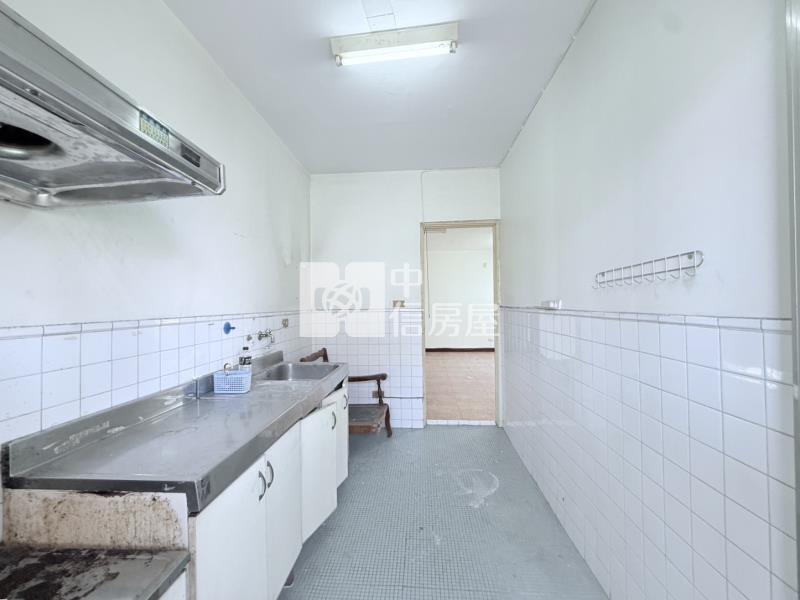 南區公所五樓健身寓房屋室內格局與周邊環境