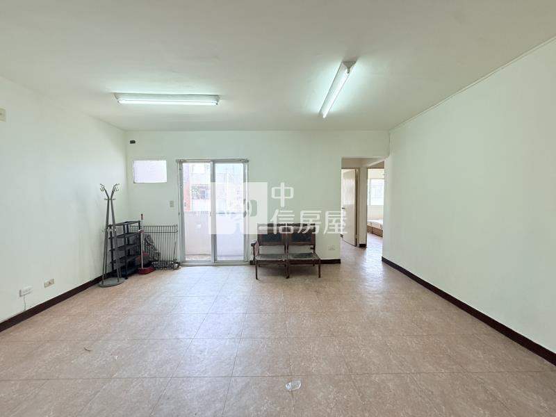 南區公所五樓健身寓房屋室內格局與周邊環境