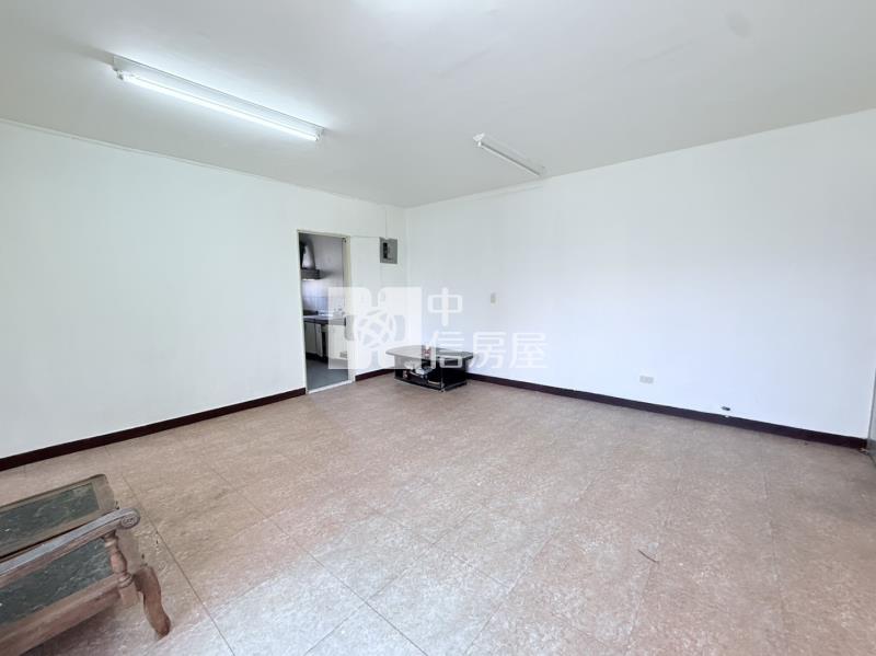 南區公所五樓健身寓房屋室內格局與周邊環境