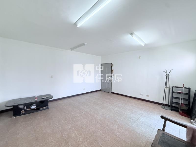 南區公所五樓健身寓房屋室內格局與周邊環境