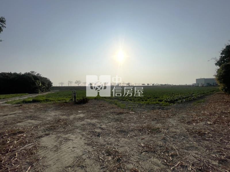 仁德中洲2.7分方正農地房屋室內格局與周邊環境