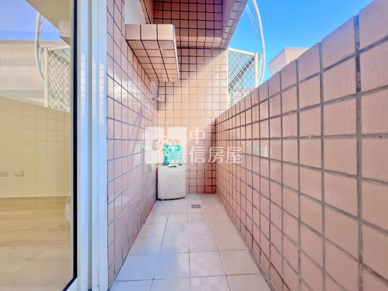 皇后大道明亮4房車位房屋室內格局與周邊環境