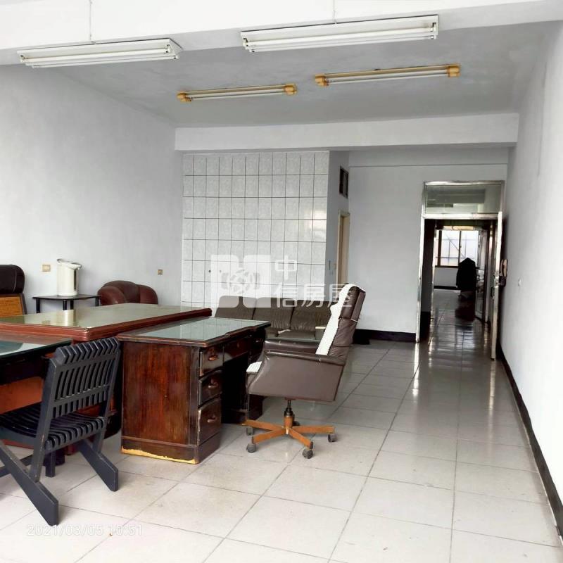 中壢家樂福電梯雙透店房屋室內格局與周邊環境