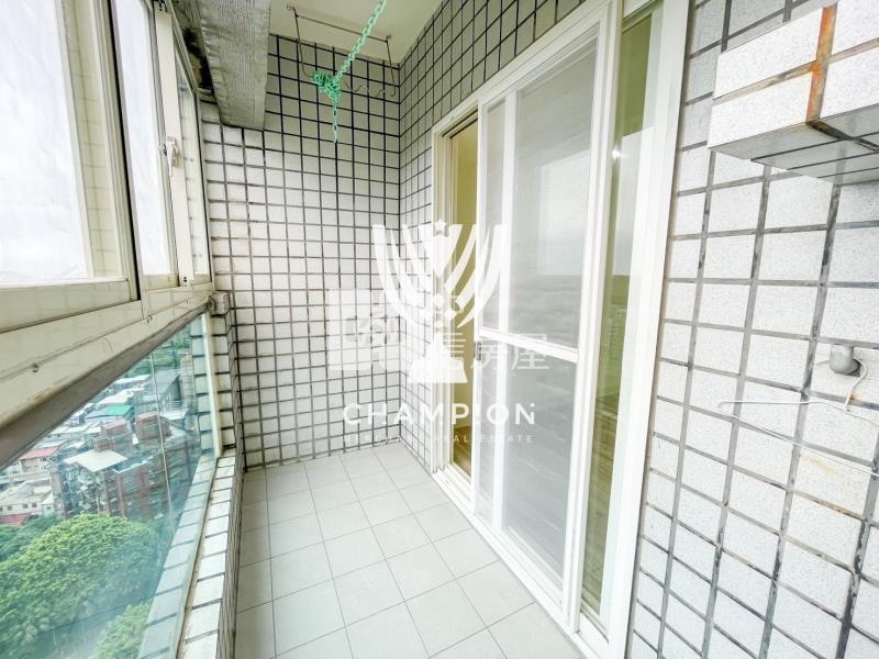 【冠軍】碧海海景套房房屋室內格局與周邊環境