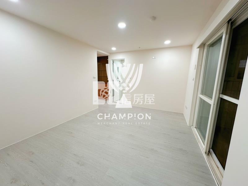 【冠軍】水美典雅2房車位房屋室內格局與周邊環境