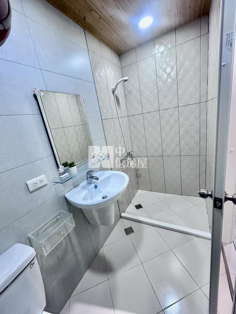 比佛利活巷雙車墅房屋室內格局與周邊環境