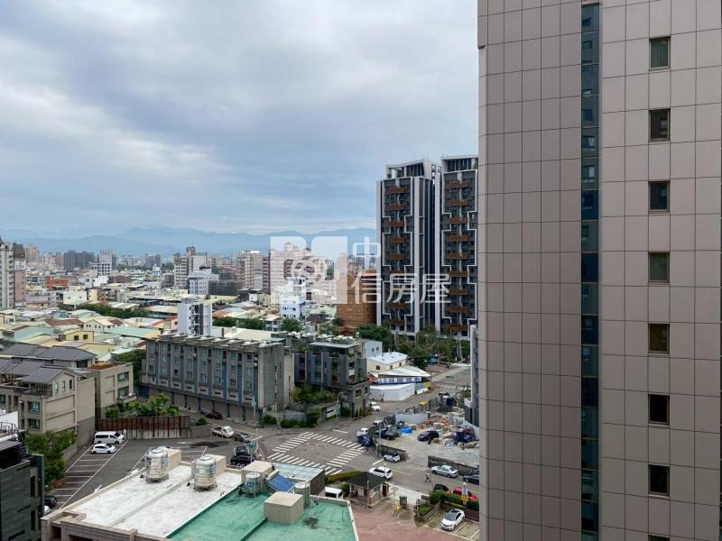 鄉林凱撒高樓層四改三房平面車位美屋房屋室內格局與周邊環境