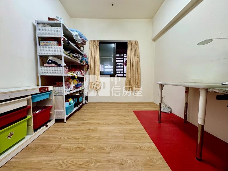 鄉林凱撒高樓層四改三房平面車位美屋房屋室內格局與周邊環境