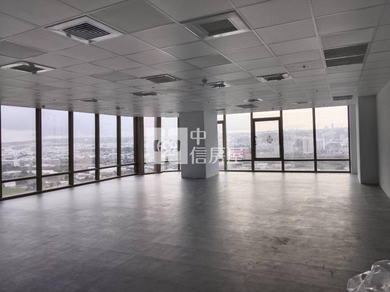 七期地標TOP1經貿中心高樓雙平車商辦房屋室內格局與周邊環境