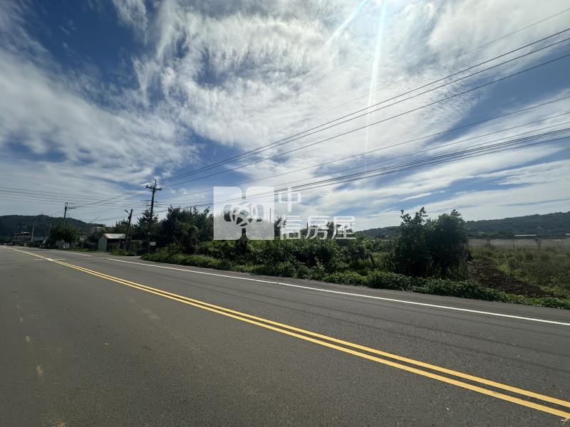 新社大南段角地方正農地房屋室內格局與周邊環境