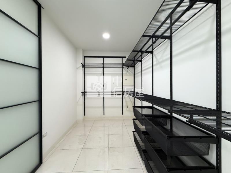 臨商60併排雙車墅房屋室內格局與周邊環境