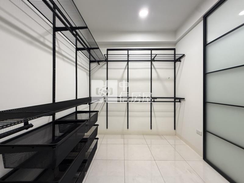 臨商60併排雙車墅房屋室內格局與周邊環境